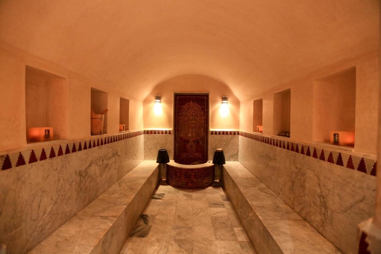 Villa May Sur Le Golf De La Palmeraie With Cooker And Butler Included Marrakesh Bagian luar foto